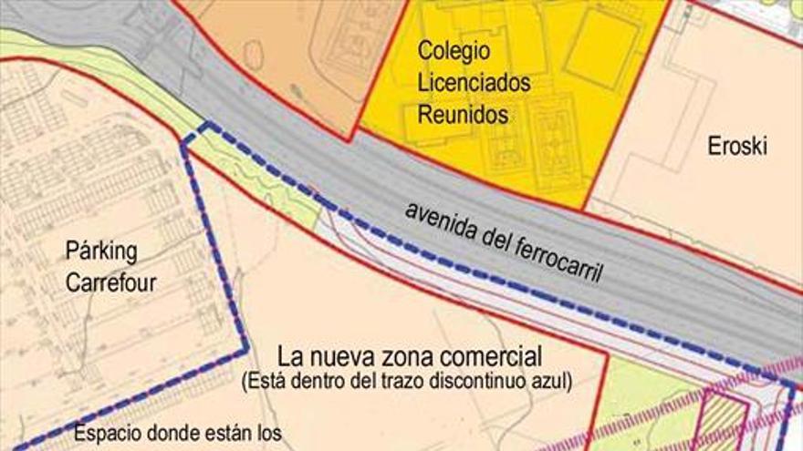 La oposición en Cáceres exige la dimisión de la concejala de Medio Ambiente por votar en un expediente que afecta a su familia