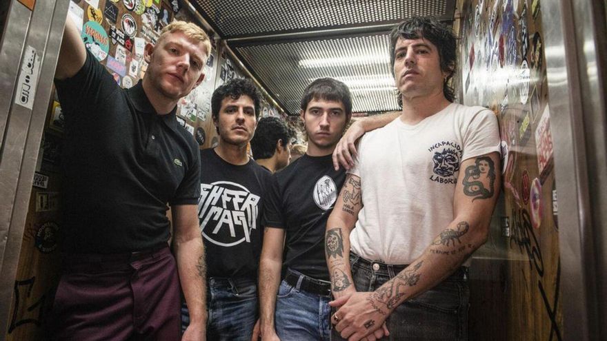 Formación del grupo de punk rock Biznaga. | Eurorrexión