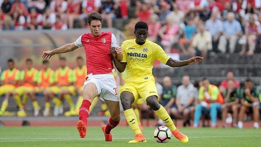 El francosenegalés Alfred N´Diaye, en un partido del Villarreal este pasado verano.