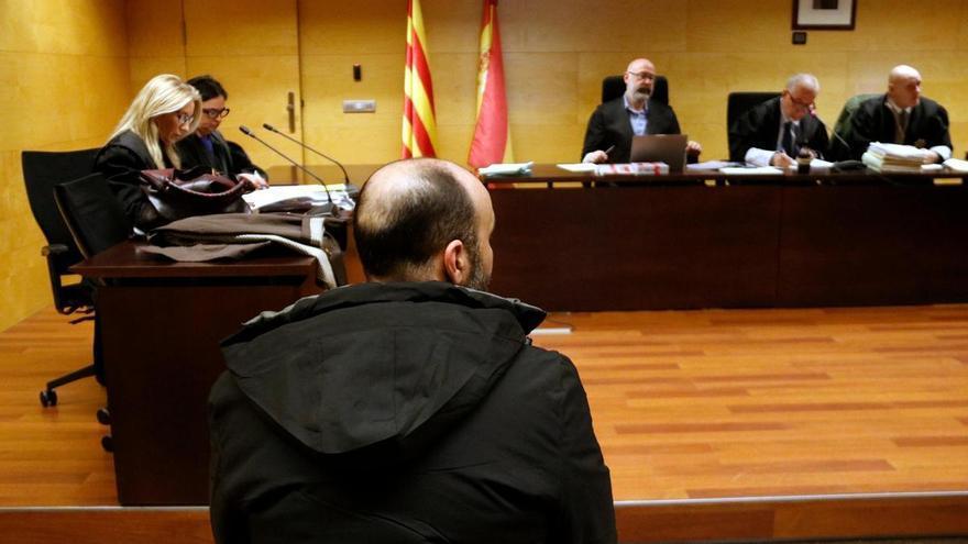 Jutgen el conductor begut que va atropellar i matar un matrimoni que travessava un pas de vianants a Roses