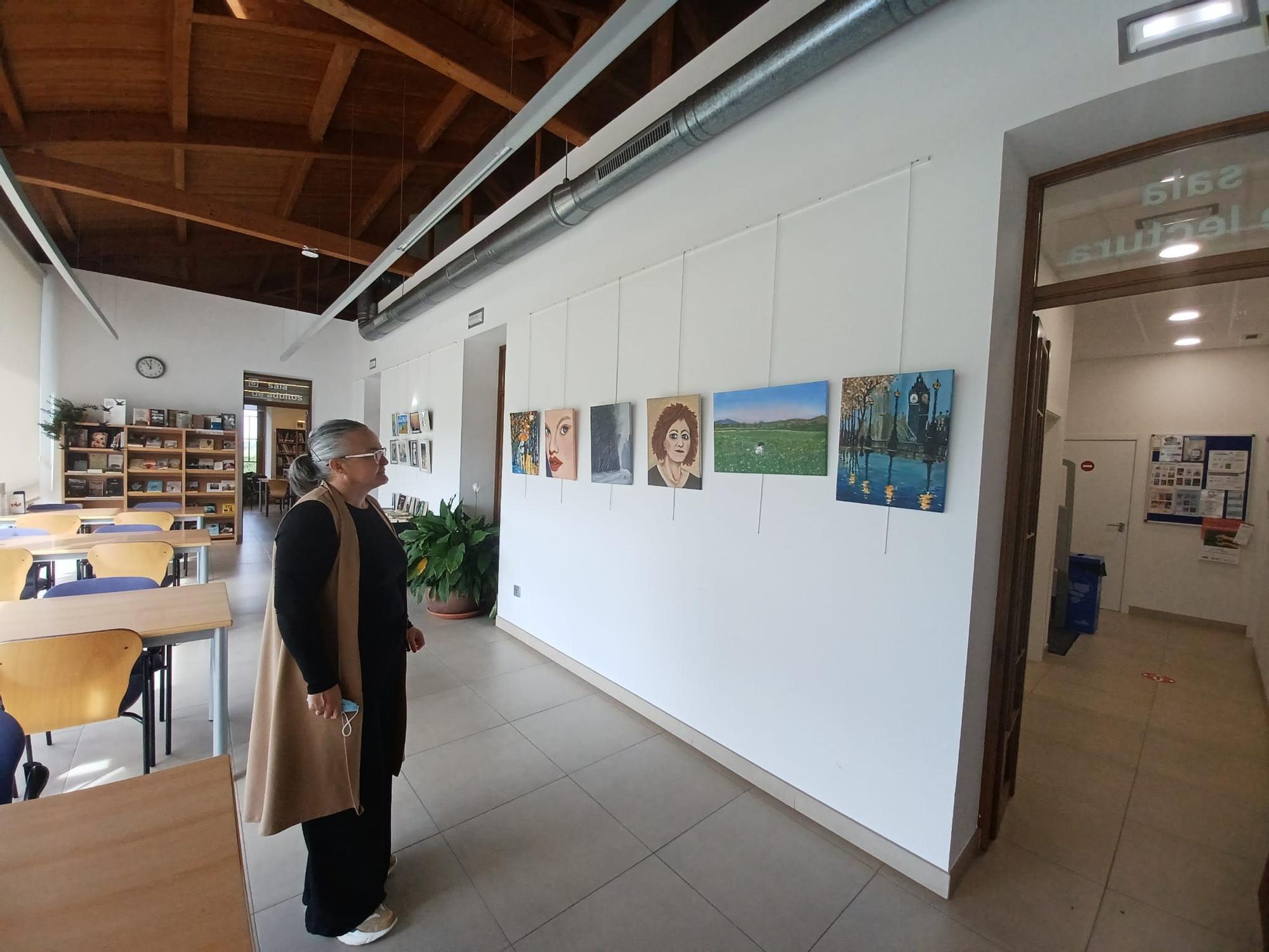 Leer en un palacio: así es la biblioteca de Lugo de Llanera, instalada en una casona del siglo XVII