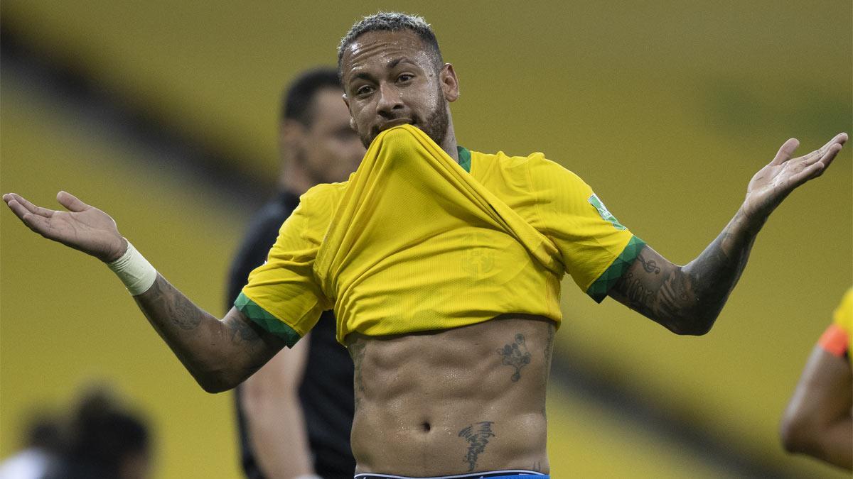 Neymar volvió a mostrar la barriga al celebrar su tanto contra Perú