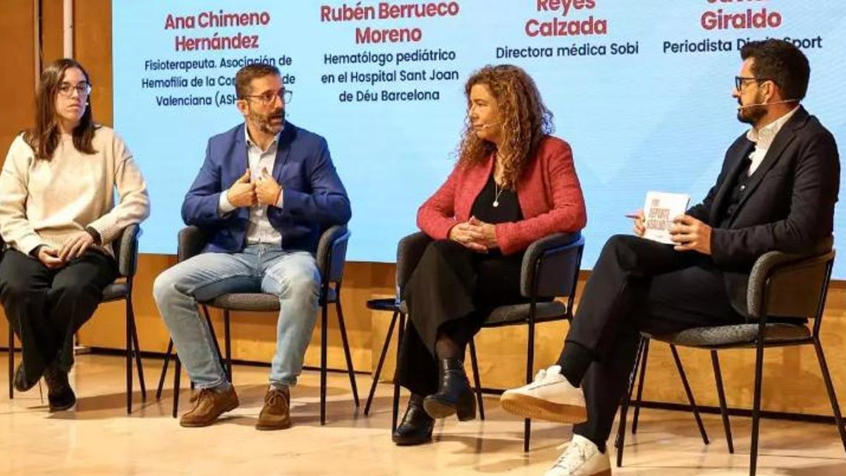 Anna Chimeno Hernández, Rubén Berrueco Moreno, Reyes Calzada i Javier Giraldo, al 'Fòrum Esport i Salut'