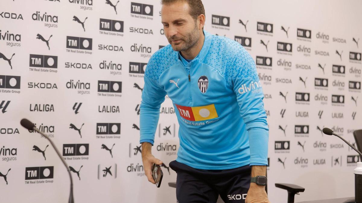 Rubén Baraja en la rueda de prensa previa al duelo copero ante el Arosa