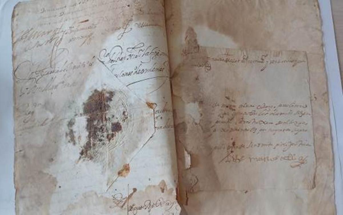 Provisión real de Felipe IV dirigida al doctor Pedro Padilla de Sotonuevo, Alcalde la de ciudad de Mérida y Juez de residencia.
