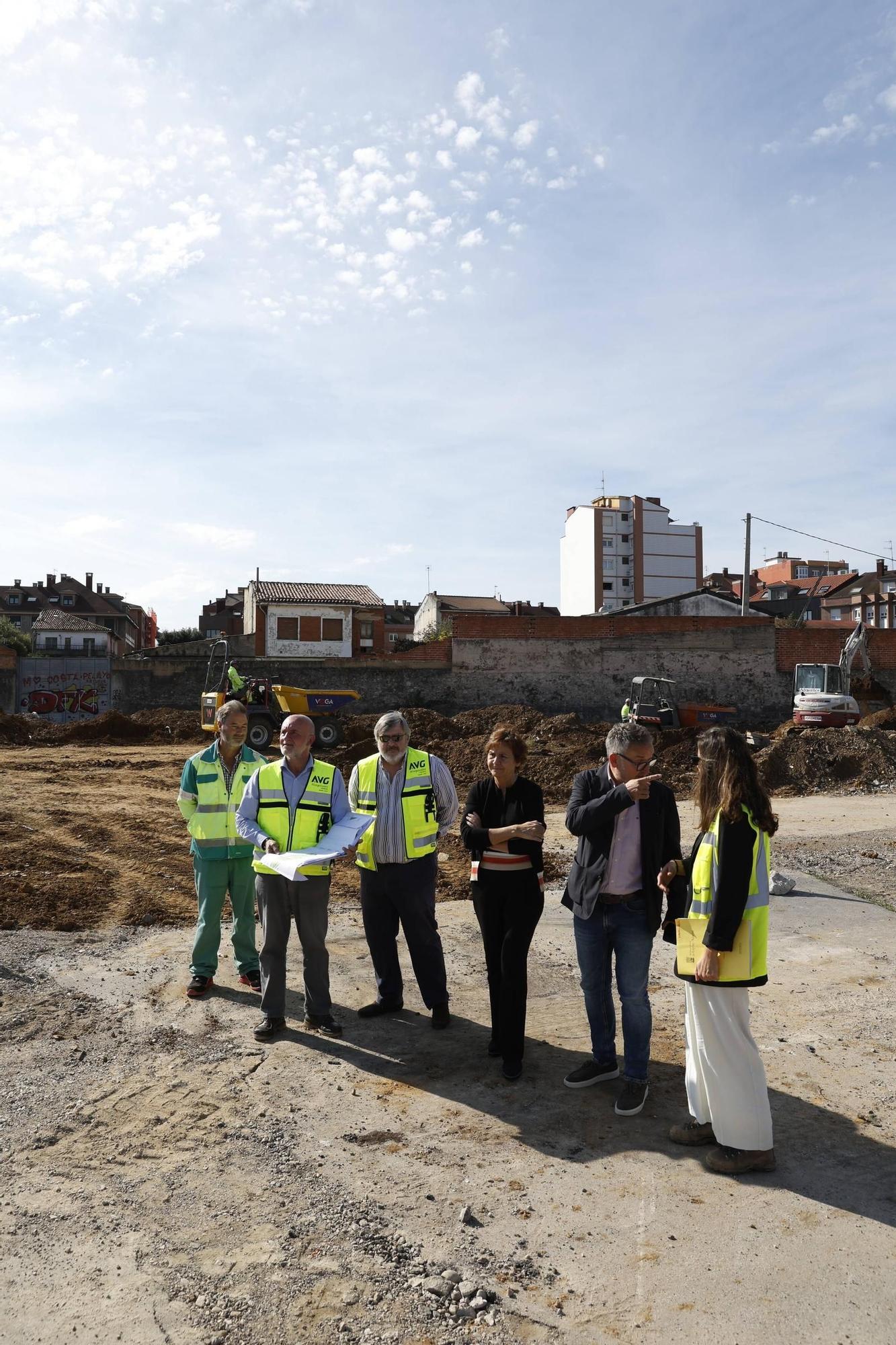 Así avanzan los trabajos en los terrenos de Naval Gijón (en imágenes)