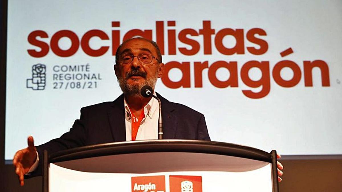 El secretario general del PSOE aragonés, Javier Lambán, en el último comité regional