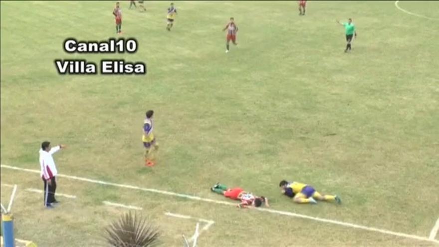 Vídeo / Fallece un futbolista argentino durante un partido