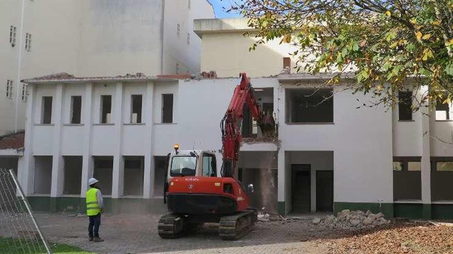 La demolición de las unitarias de Santa Lucía se completará en los &quot;próximos días&quot;