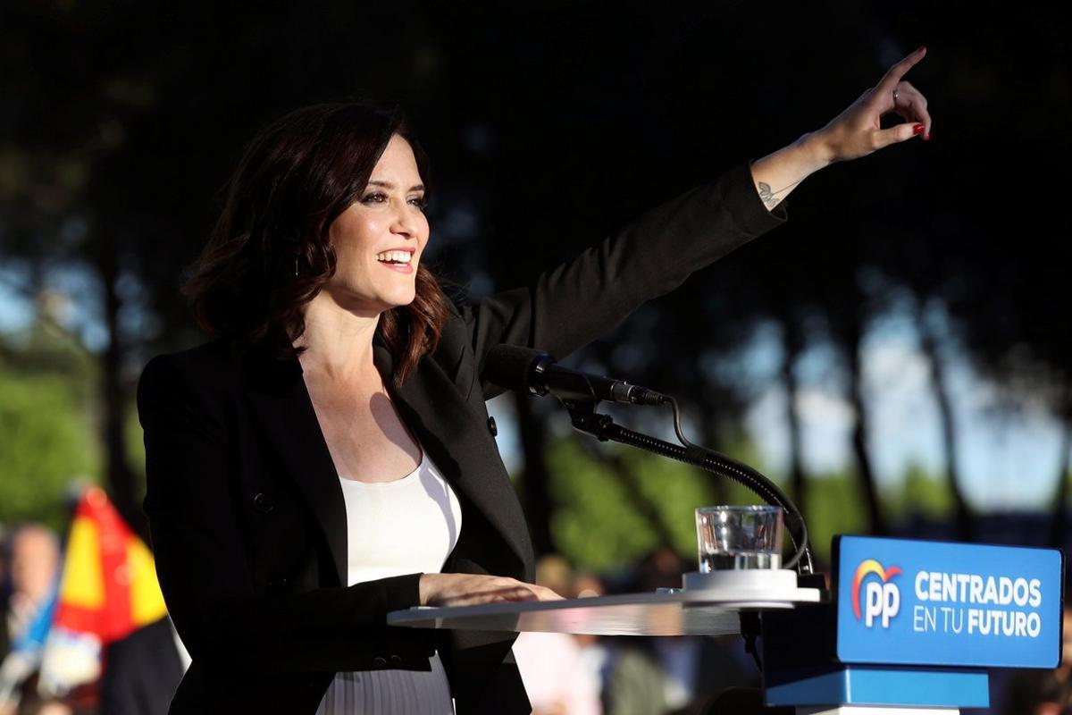 GRAF7673. PUENTE DEL REY (MADRID), 24/05/2019.- La candidata del PP a la Comunidad de Madrid, Isabel Díaz Ayuso, interviene este viernes en el acto de cierre de campaña celebrado en Puente del Rey (Madrid). EFE/ J.J Guillén GRAF7673. PUENTE DEL REY (MADRID), 24/05/2019.- La candidata del PP a la Comunidad de Madrid, Isabel Díaz Ayuso, interviene este viernes en el acto de cierre de campaña celebrado en Puente del Rey (Madrid). EFE/ J.J Guillén