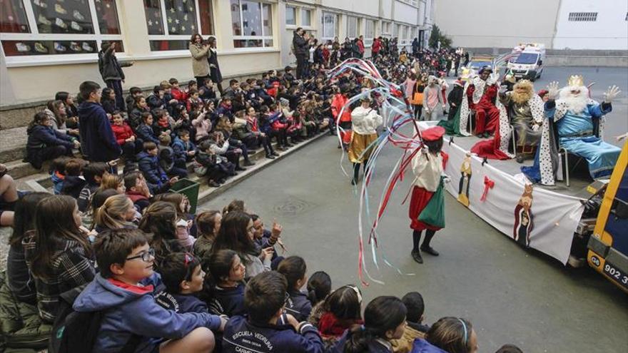 Los Reyes Magos adelantan su visita a las Carmelitas