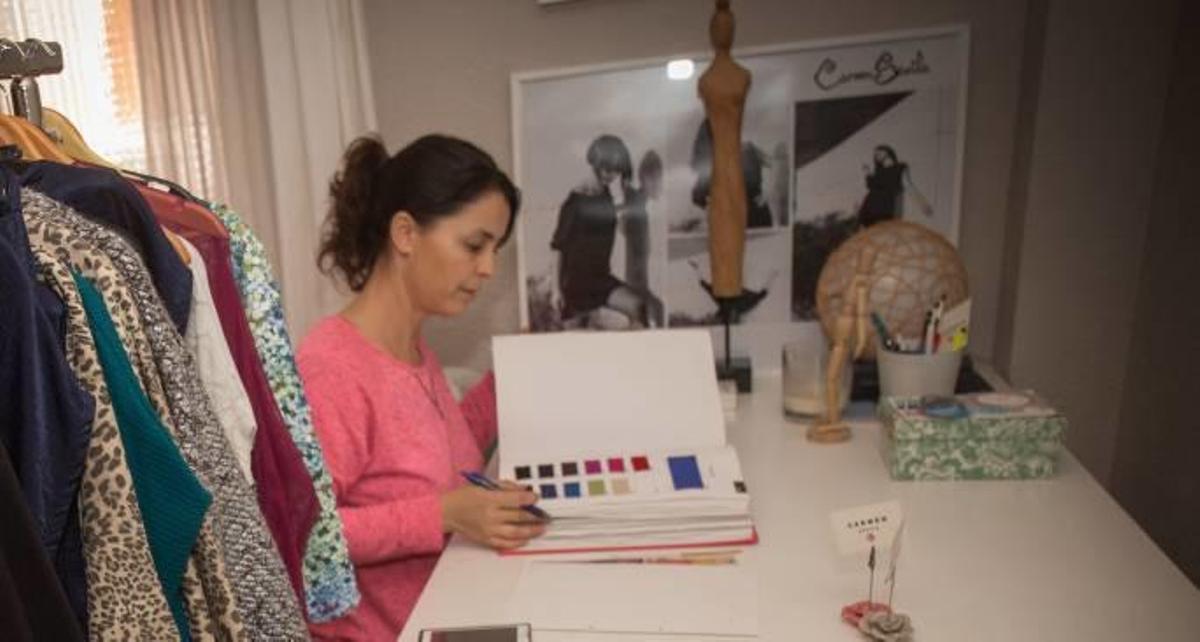 ¿Por qué cobran menos las mujeres que los hombres?