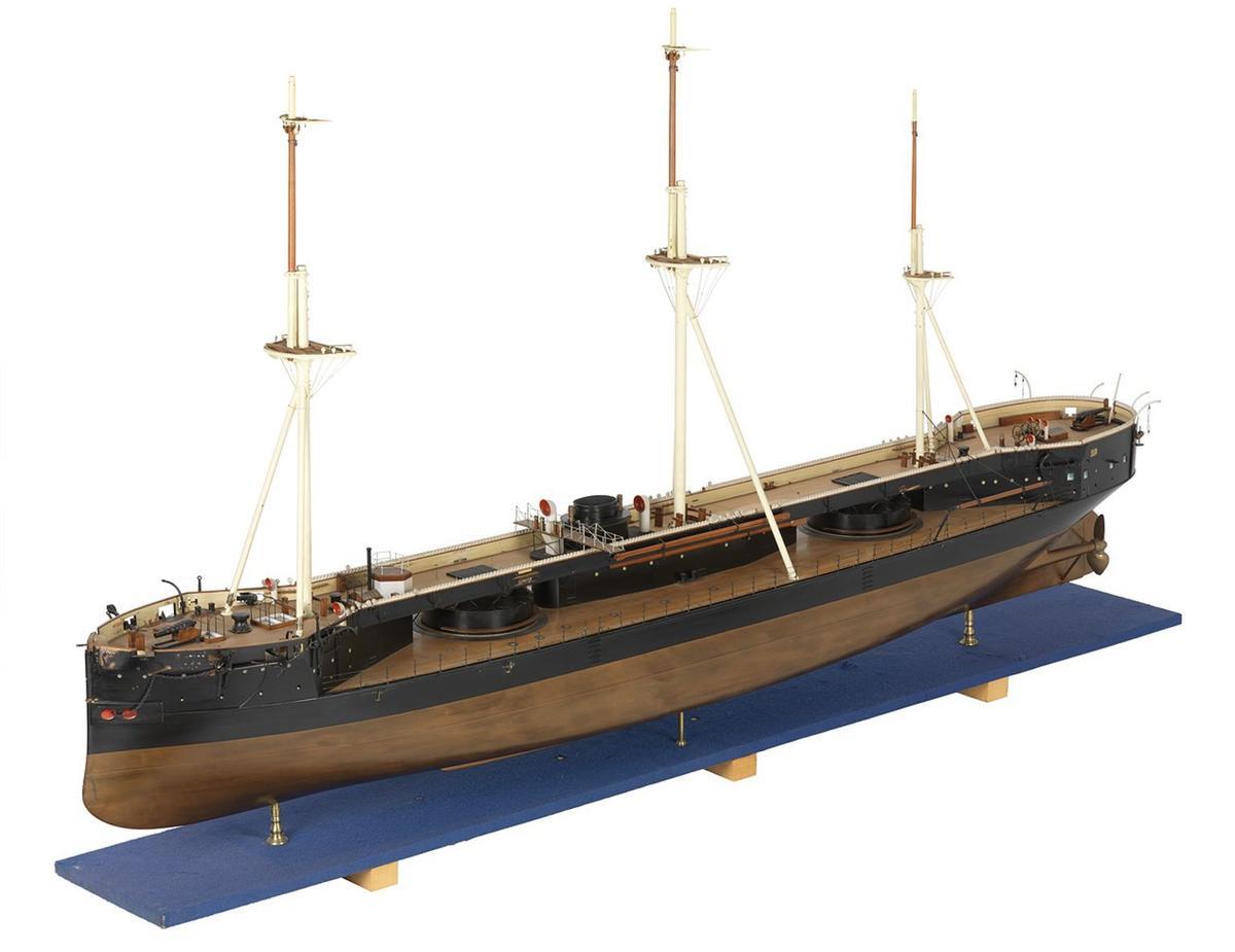El «HMS Captain» con las velas desplegadas en una litografía.