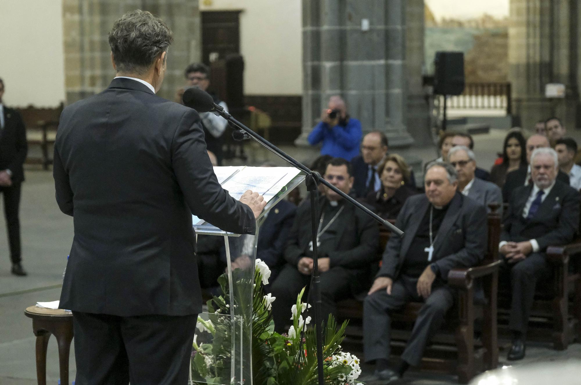 Pregón de Semana Santa en la Catedral de Santa Ana