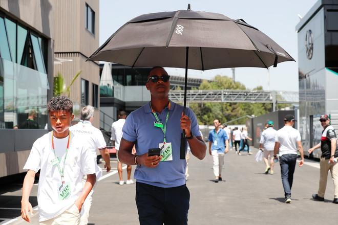 Kluivert se pasó por el Circuit para ver el GP de España de F1