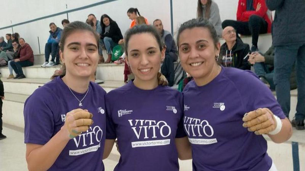 Ana, Marina i Myriam, finalistes del Vito Mestres.