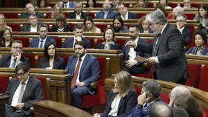 Junts frena el Pacte Nacional per la Llengua perquè Illa utilitza el castellà de forma "recurrent"