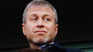 El Regne Unit congela els actius d’Abramovich i altres grans oligarques russos