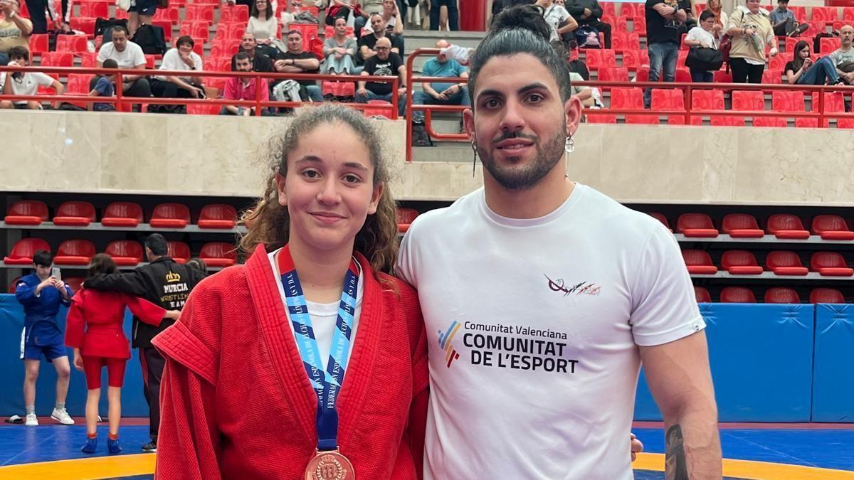 Sofía Durá Docón: Judo Champion Qualifies for Spain Championship