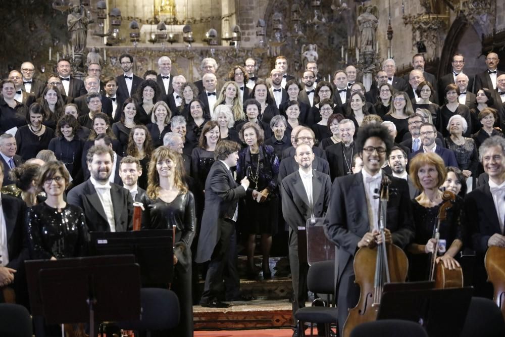 La Reina, fiel al Réquiem solidario en la Seu