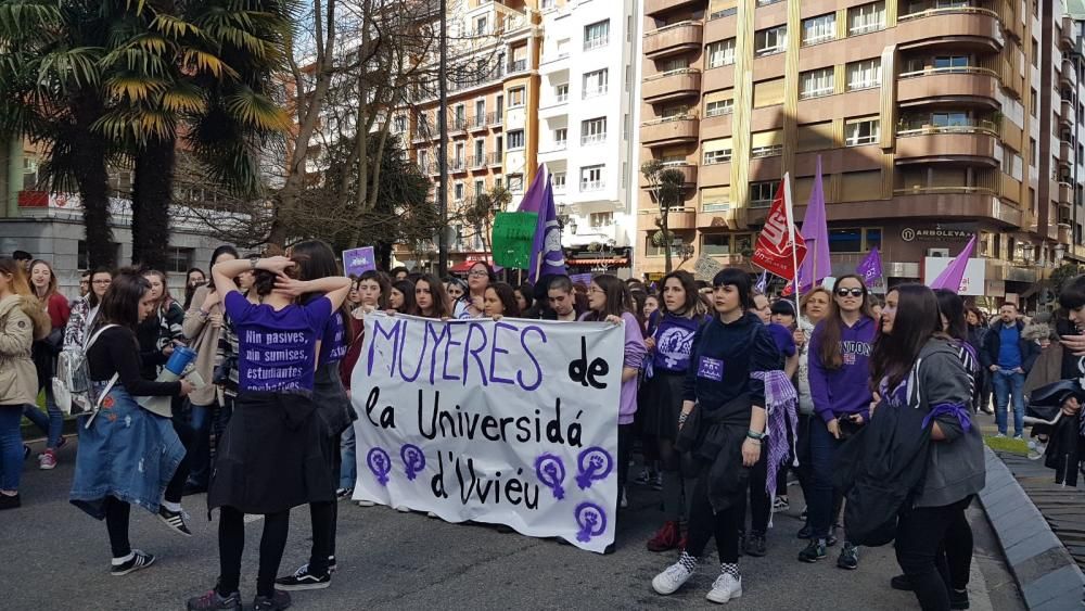 Manifestación en Oviedo por el Día de la Mujer.