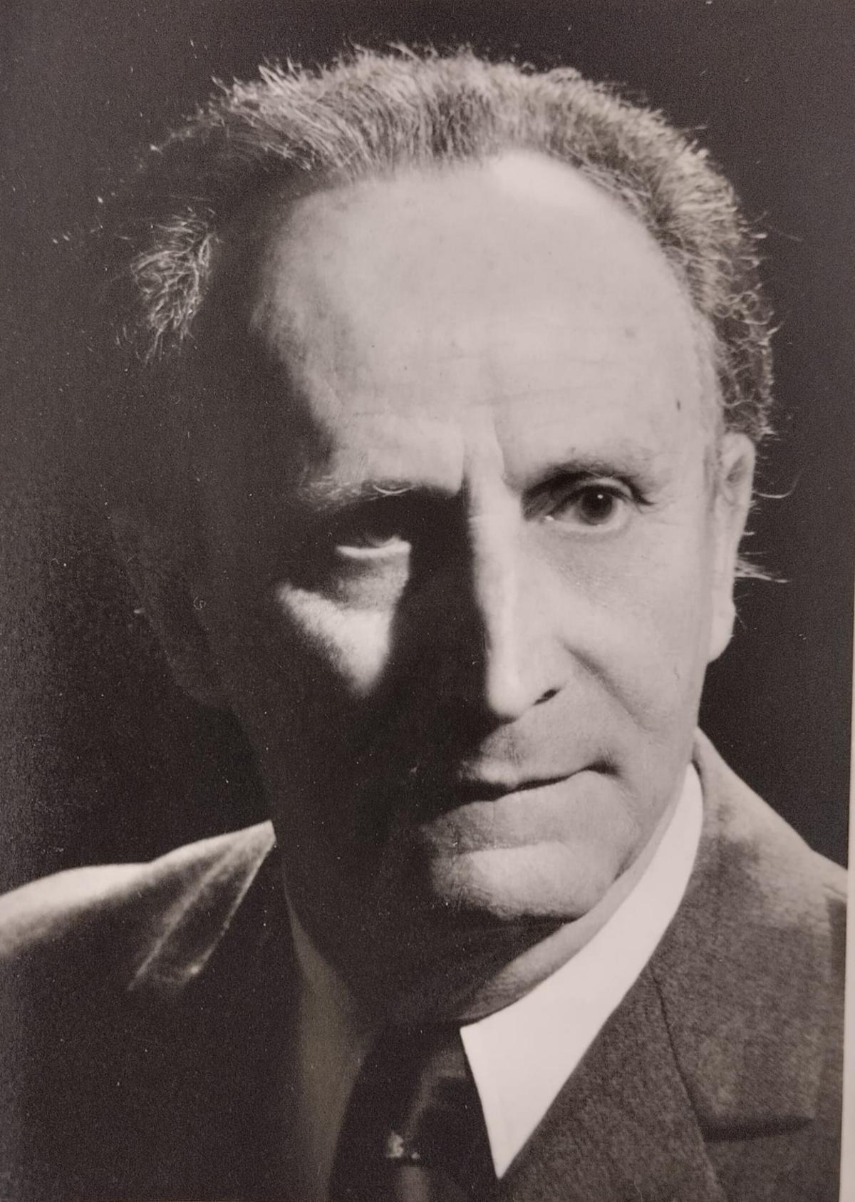 Julio Navarro Grau.