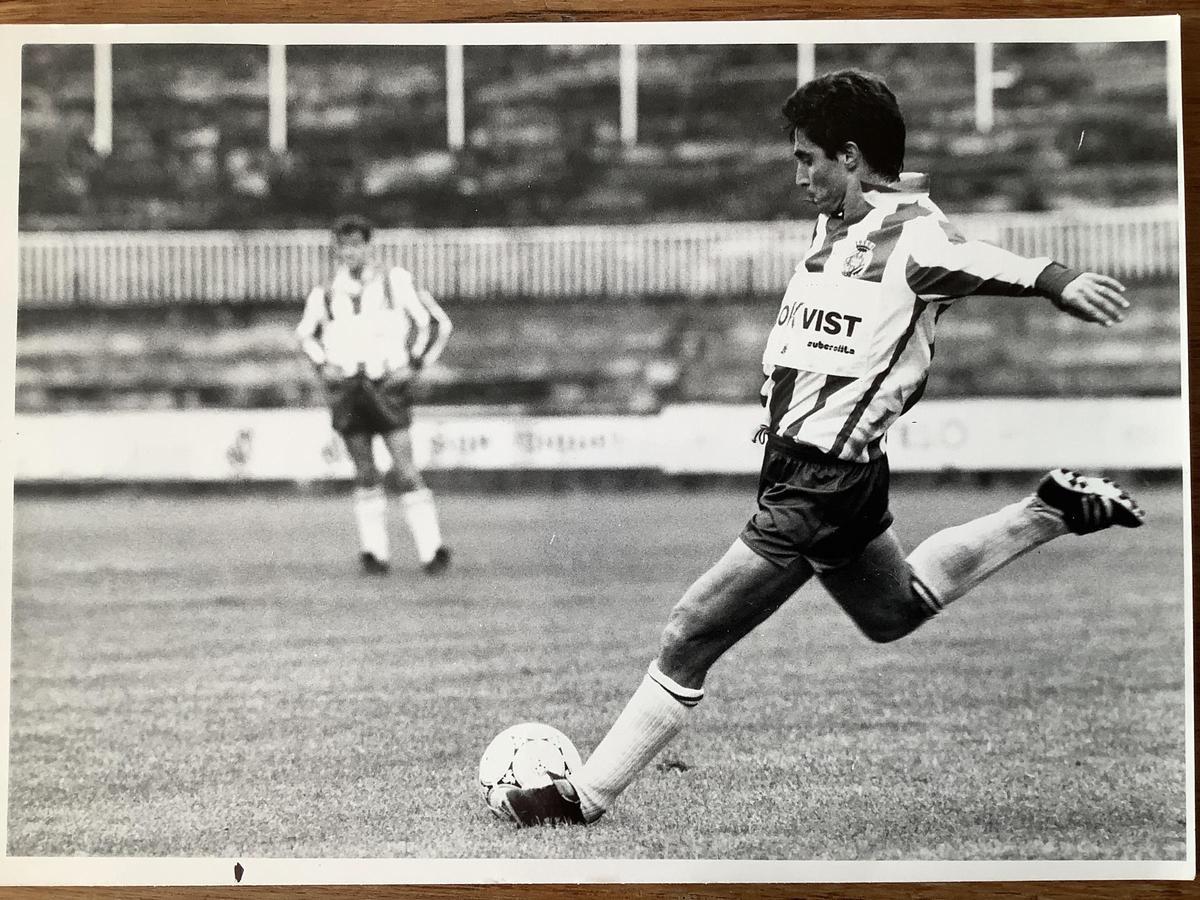 Mercader, en acció en l'etapa al Girona (90-92)