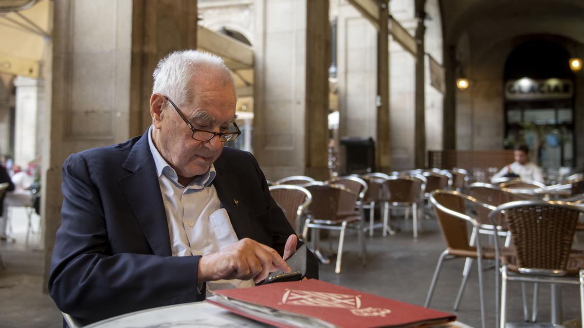 El líder de ERC en Barcelona, Ernest Maragall, en la plaza Reial