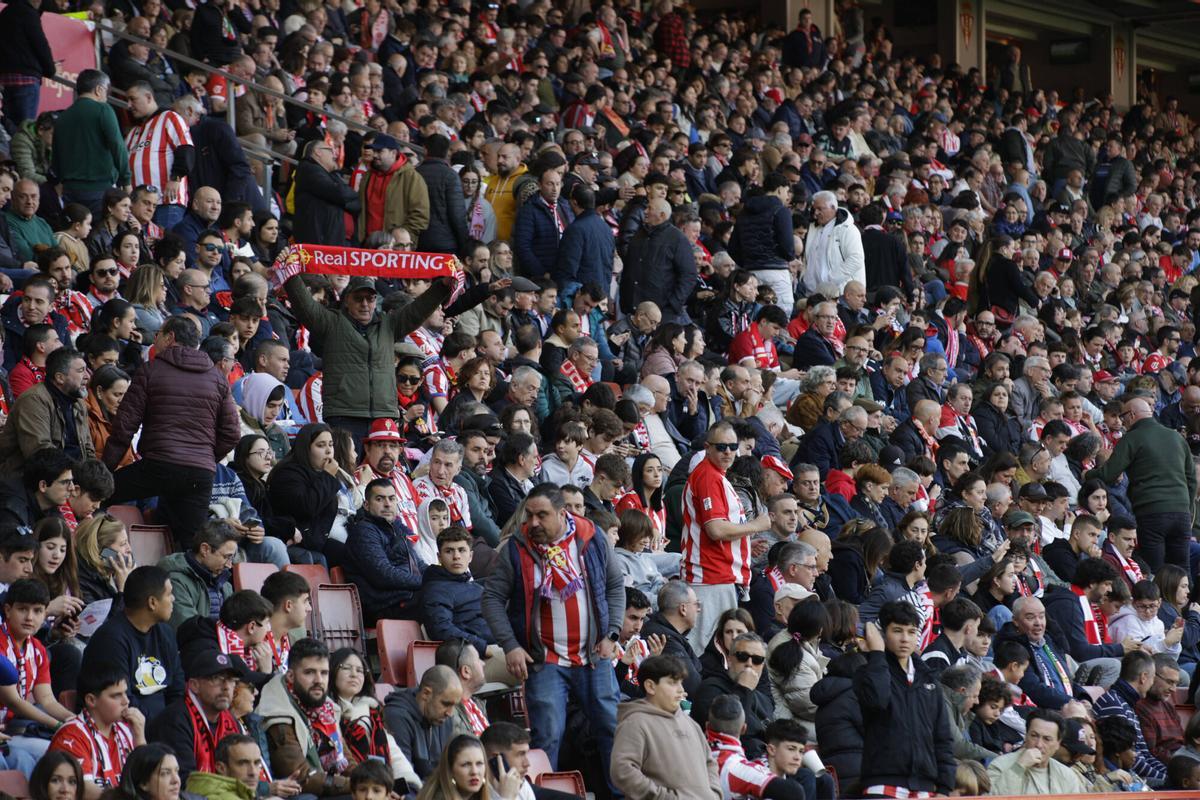 Así era "Tante", el aficionado del Sporting de Gijón fallecido en El Molinón: albañil jubilado, socio de plata y vecino de Pola de Siero.