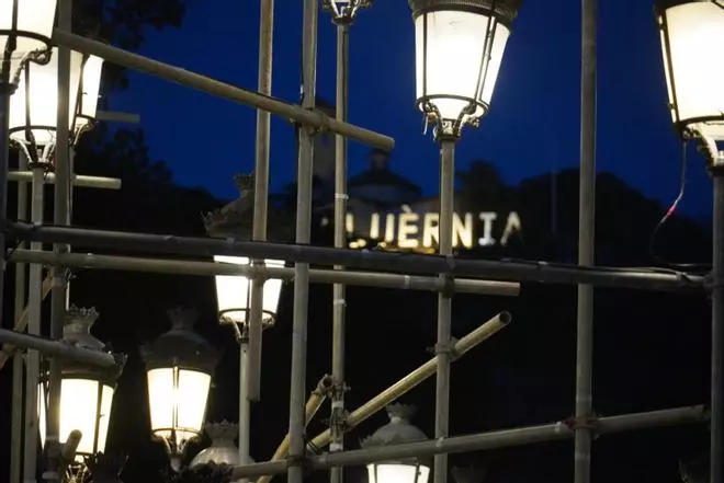 GALERIA | Festival Lluèrnia 2025: la llum i el foc omplen Olot