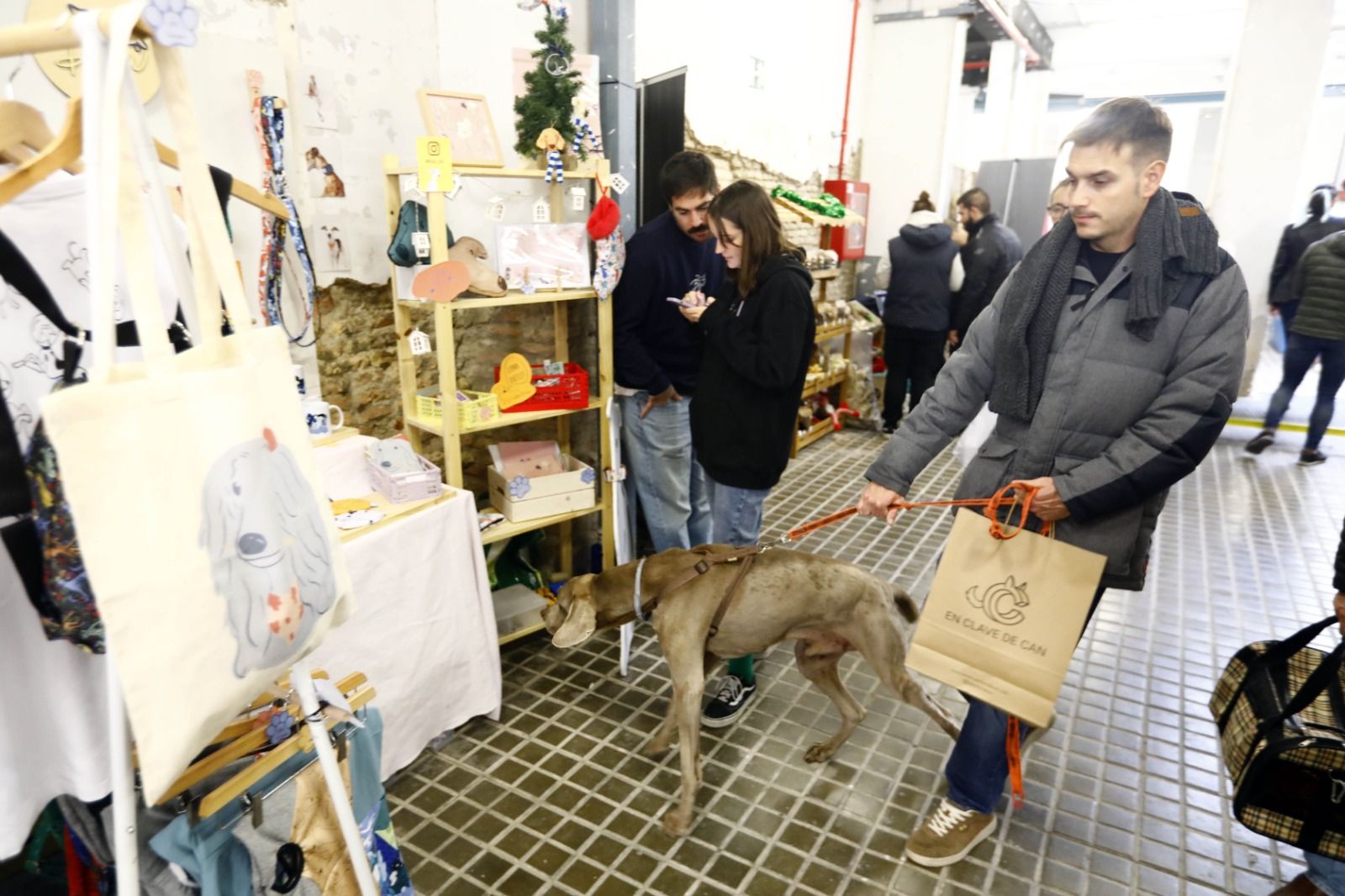 El mercado de mascotas de Zaragoza, en imágenes