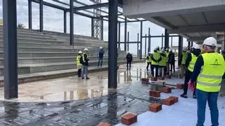 La nueva zona de ocio del puerto de Torrevieja aplaza su apertura por el retraso de las obras municipales
