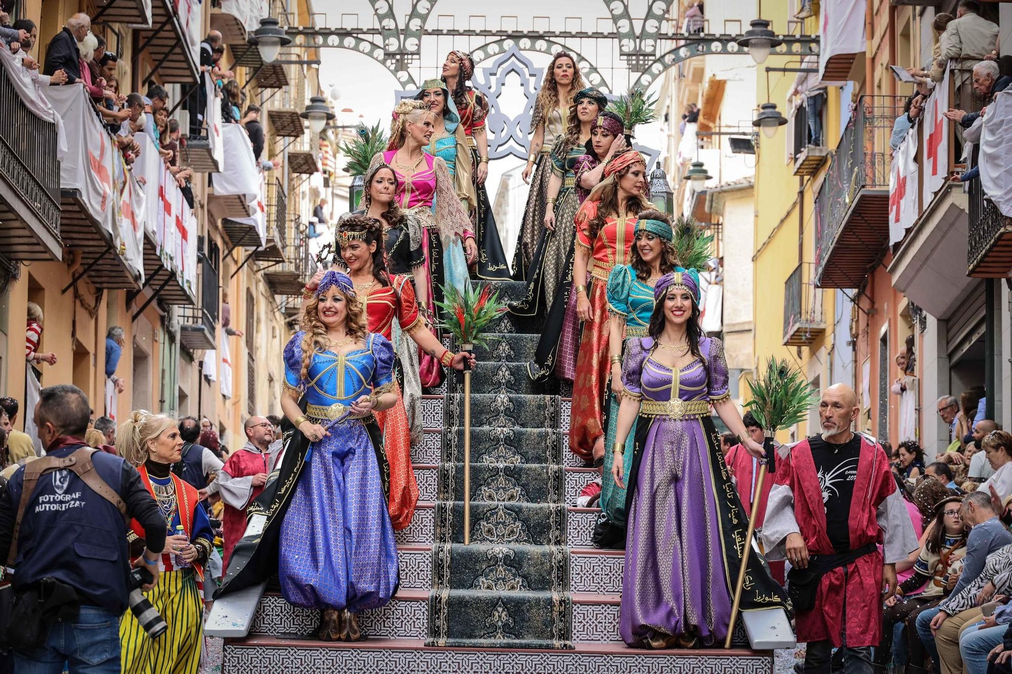 La Entrada Mora de Alcoy devuelve a la vida a Al-Azraq