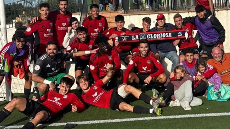 La Peña Deportiva prolonga su racha de victorias y la SD Formentera vuelve a coger aire