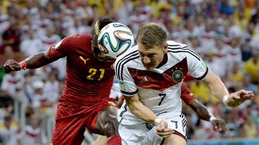 Klose entra para salvar a Alemania (2-2) el día que iguala el récord de Ronaldo