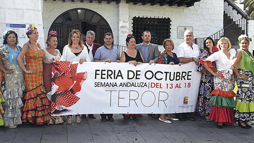 Presentación ayer de la semana andaluza de octubre en Teror, en el parque Santa Catalina de la capital.