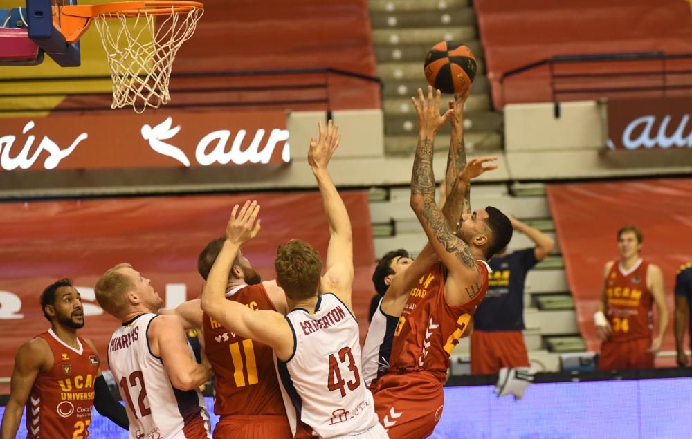 UCAM Murcia - Baxi Manresa