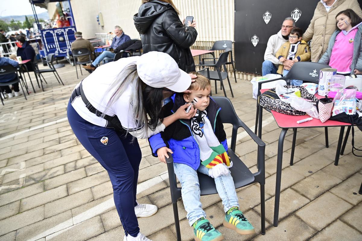 Galería | Búscate en las mejores imágenes del Castellón-Huesca