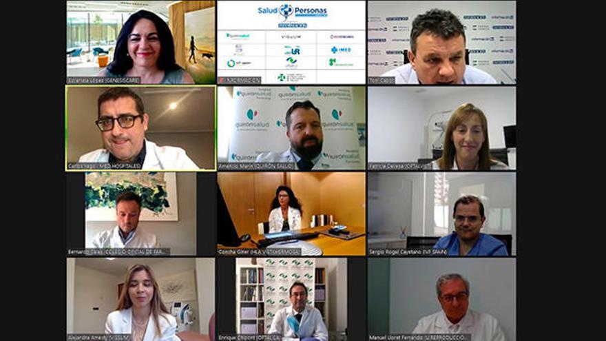 Panel central con todos los ponentes del foro Salud y Personas de INFORMACIÓN