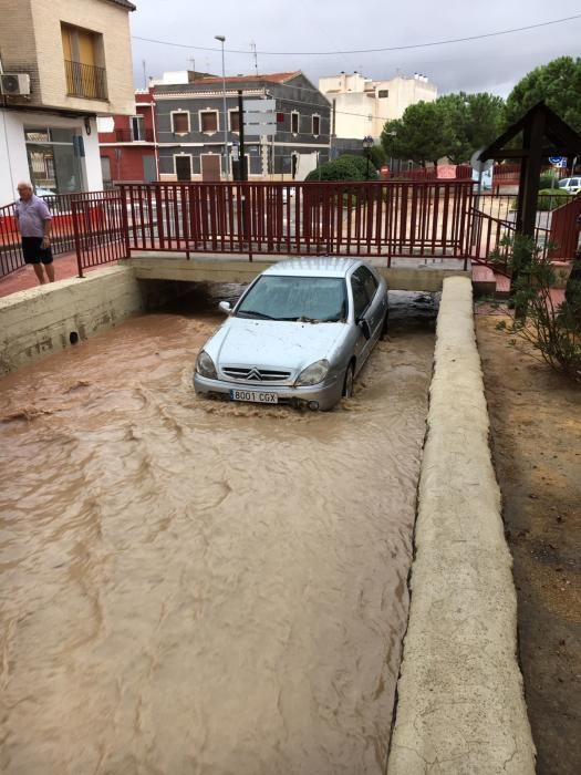 La lluvia deja 30 litros por metro cuadrado en apenas media hora en el Alto y Medio Vinalopó