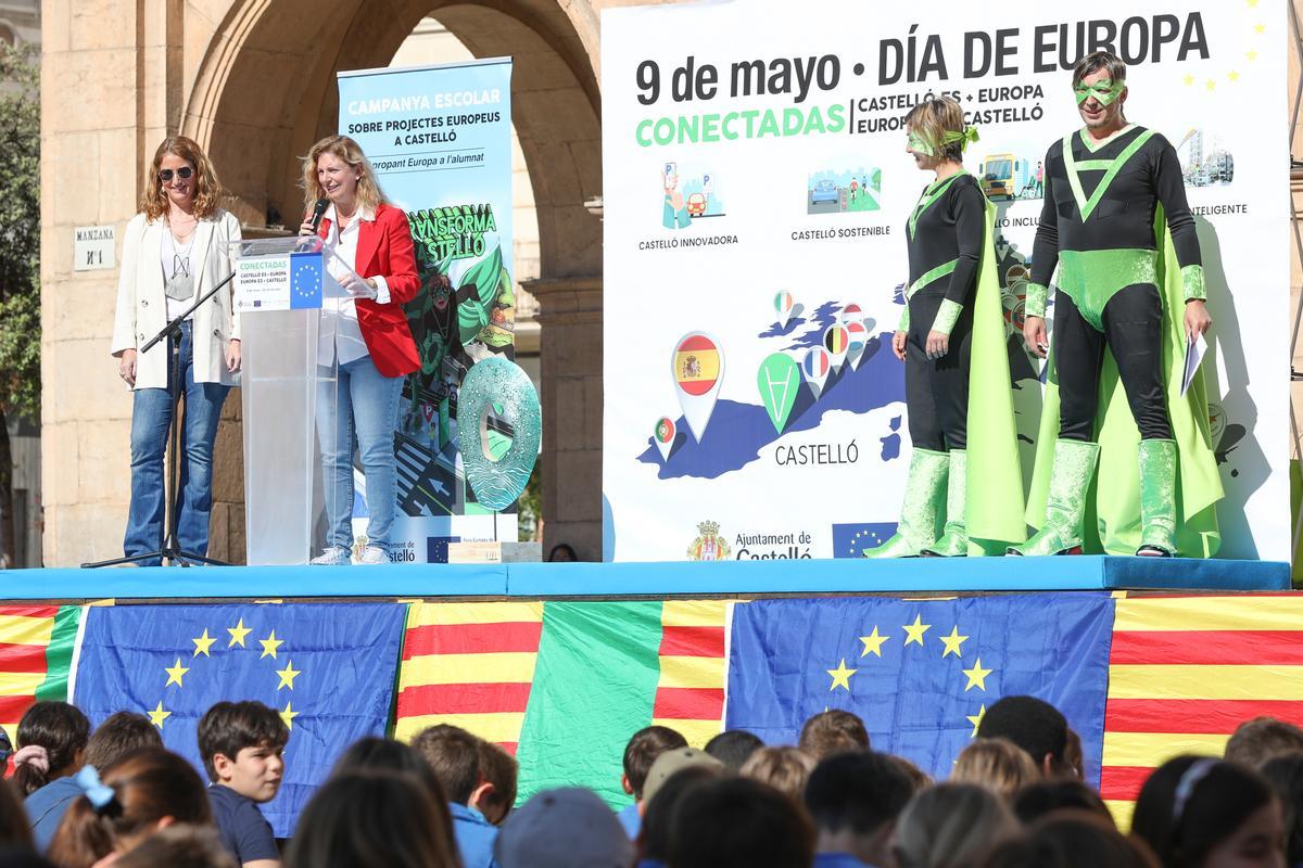 La alcaldesa de Castelló, Amparo Marco, abre los actos de la nomemoración del Día de Europa en la ciudad