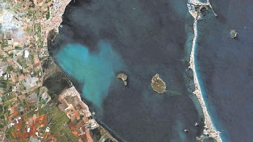 El Observatorio Permanente del Mar Menor confirma que no hay relación entre el nitrato y la ‘mancha blanca’