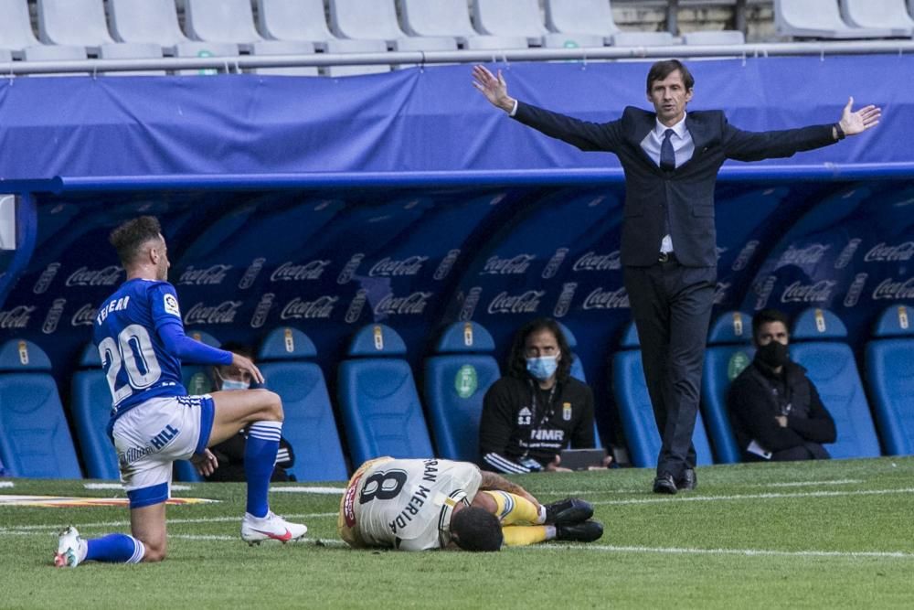 El partido entre el Real Oviedo y el Espanyol, en imágenes