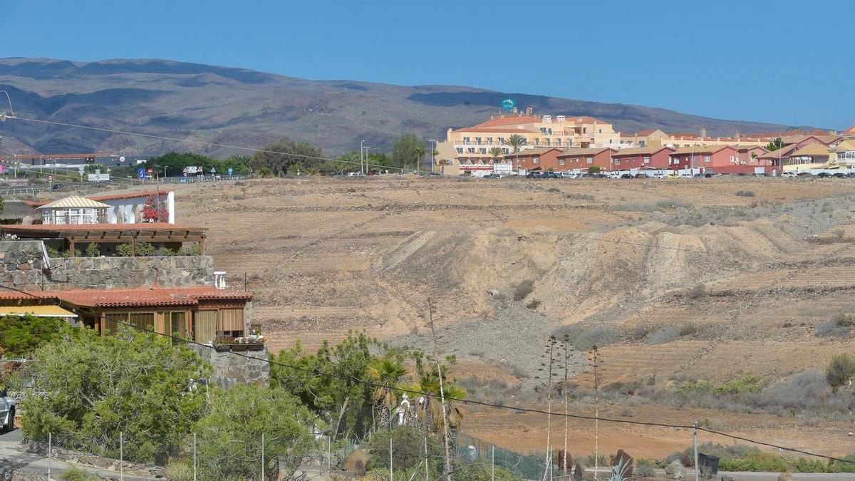 Terrenos de San Bartolomé de Tirajana donde se proyecta el parque comercial de El Hornillo.