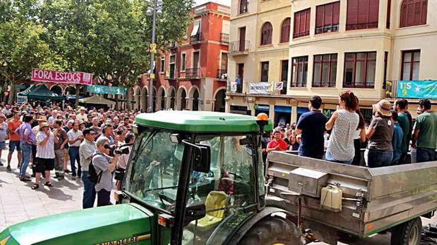 Assemblea dels viticultors de Vilafranca el 16 d&#039;agost.