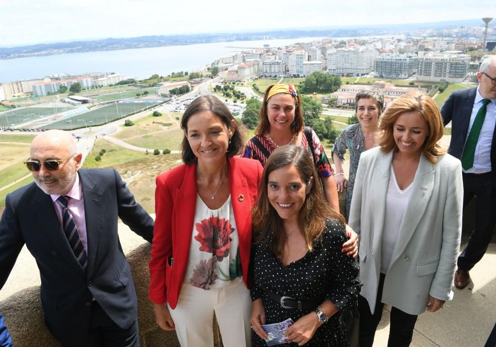 Visita de la ministra Reyes Maroto a A Coruña