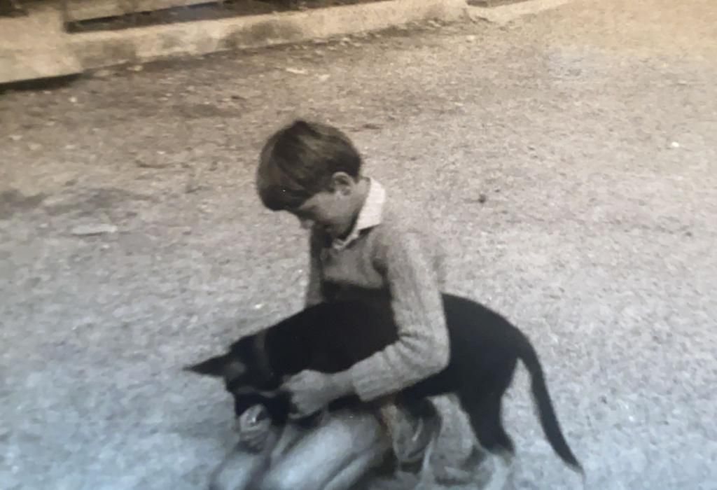 Adiós al escritor que catapultó a Vigo al 'best seller'