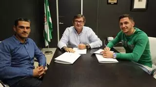 El Córdoba CF renueva a Christian Carracedo hasta 2025