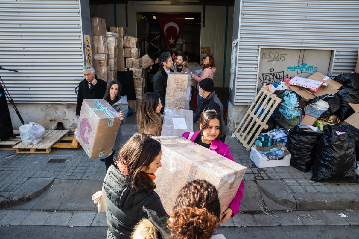 Voluntarios de Barcelona envían ayuda a las victimas terremoto de Turquía