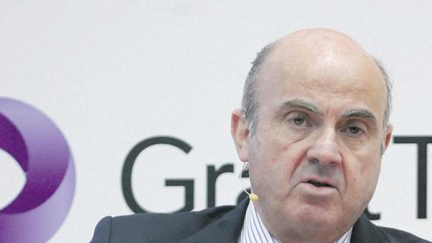 El titular de Economía y vicepresidente del BCE, Luis de Guindos.